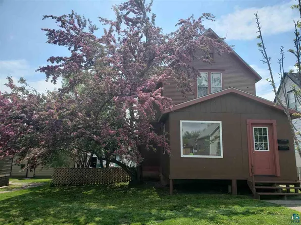624 9th Ave, Two Harbors, MN 55616