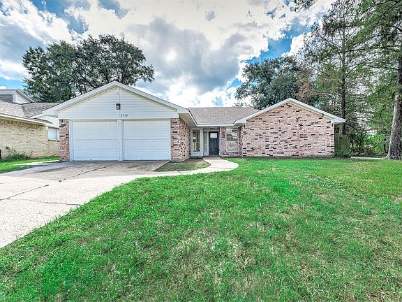 3rd image of 2038 Lexington Woods Dr