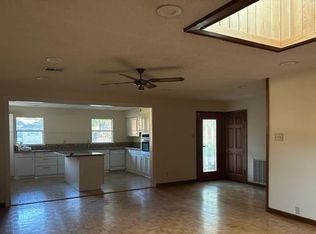 725 Lonita St, Baton Rouge, LA 70815