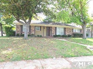 3213 Parkside Dr, Mesquite, TX 75150