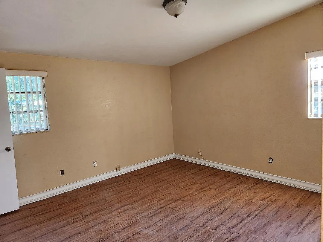 3 bed, 1500 sqft, $1,800 — Photo 4