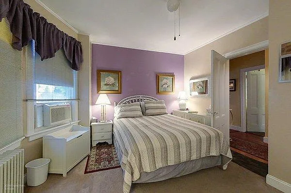 616 Thames St #1 — Photo 5