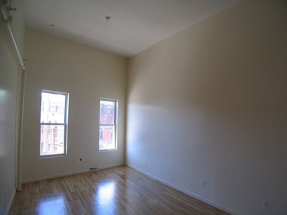 2nd image of 699 Bushwick Ave APT 1B