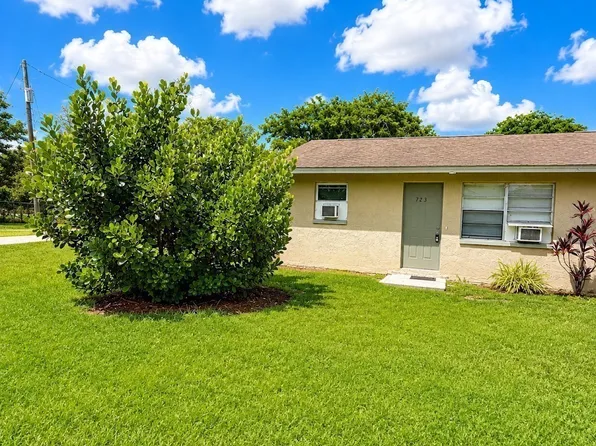 723 Burdick St, Fort Myers, FL 33905