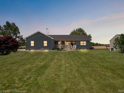1129 E Coulter Rd, Lapeer, MI, 48446