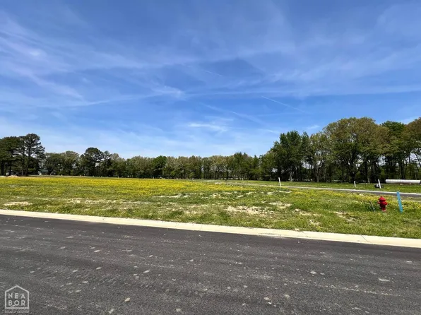 111 Horseshoe Creek Dr, Brookland, AR 72417