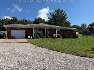 4929 Sandhill Rd, Point Pleasant, WV 25550