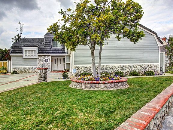 3rd image of 5261 E Fairlee Ct