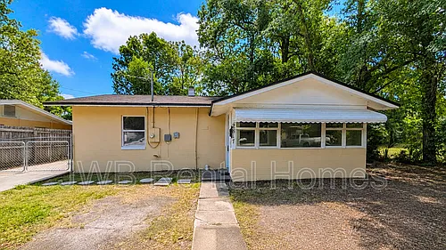 2817 Mars Ave Photo 1