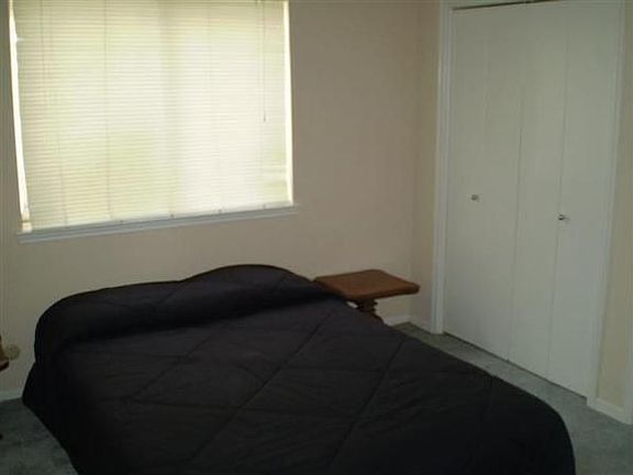 5th image of 12124 Meadow Pines Dr
