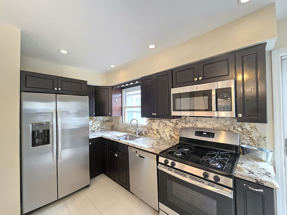 1st image of 352 Seaver Ave #3500