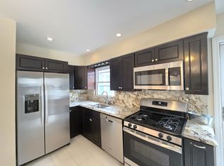 352 Seaver Ave #3500, Staten Island, NY 10305