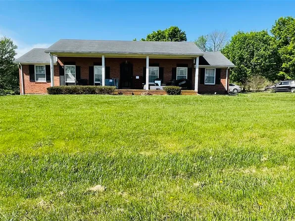 302 Cardinal Dr, Greensburg, KY 42743