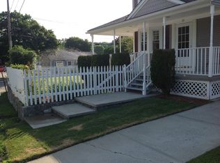 33 Highland Ave, Johnston, RI 02919