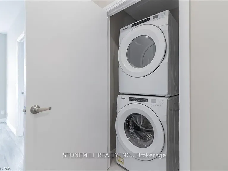 104 Garment St #1706 — Photo 12