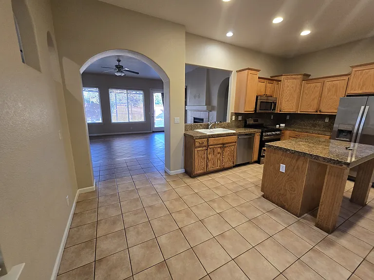 514 Rodeo Grounds Way — Photo 10
