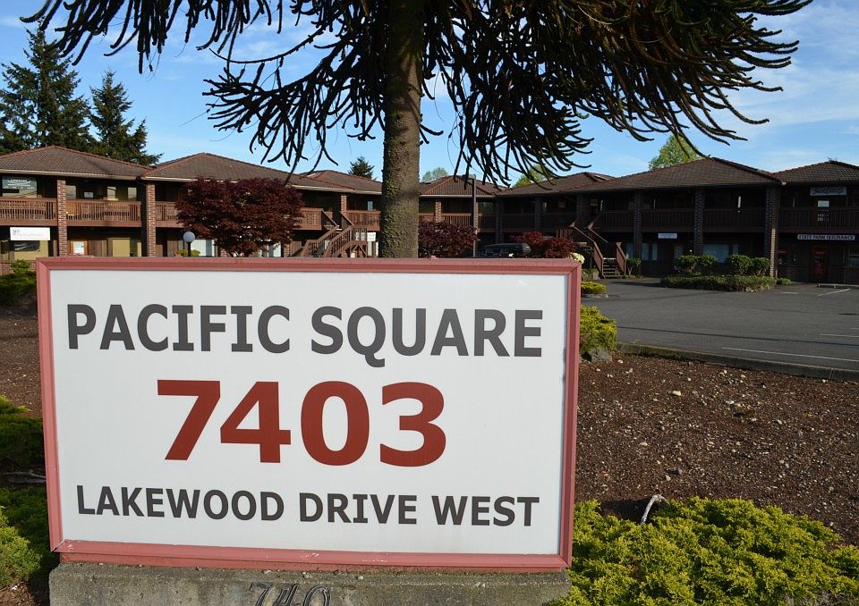 1st image of 7403 Lakewood Dr W Ste 10