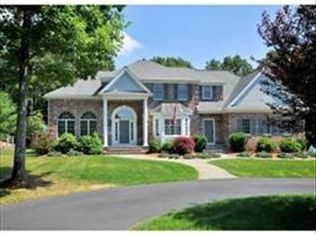 10 Deer Path, Natick, MA 01760