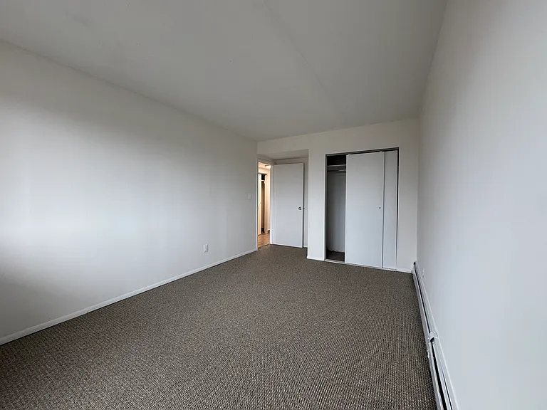56-07 Clover Pl #3L — Photo 9