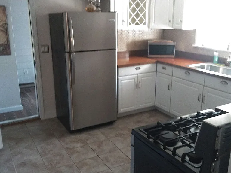 152 Carver St #1 — Photo 2