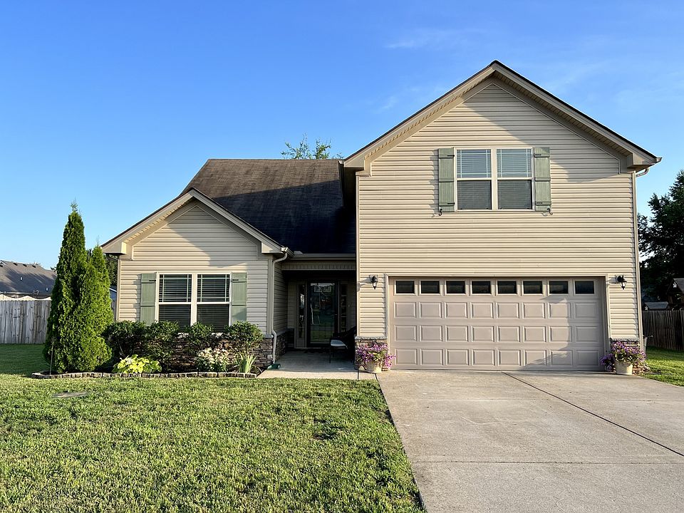 1st image of 105 Kimbell Ct