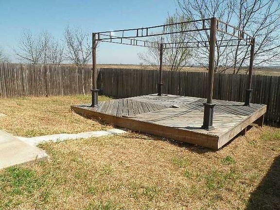 3rd image of 5813 War Admiral Dr