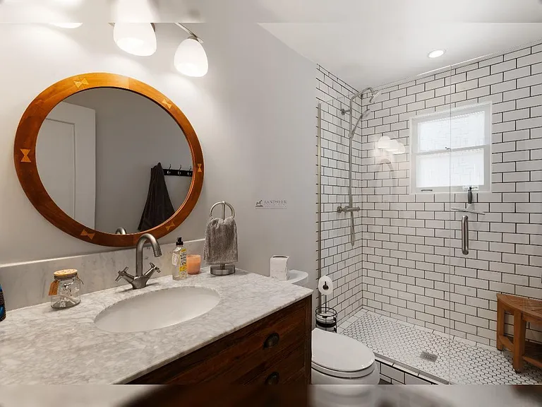 512 Garcia St — Photo 4