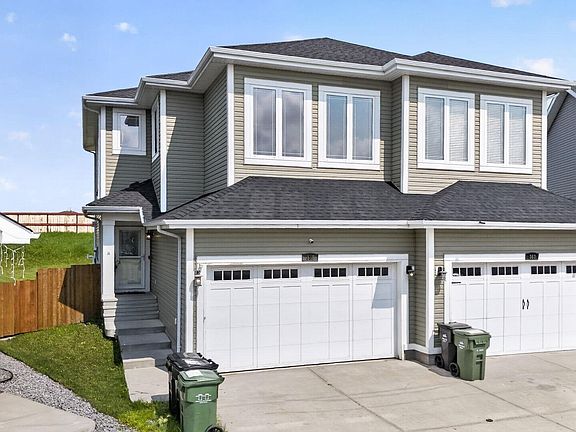 2nd image of 385 Simmonds Way