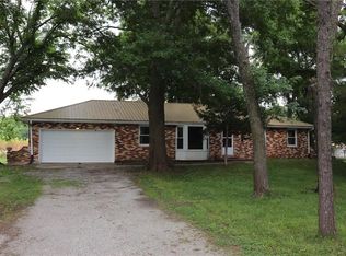 19419 S State Route Y, Belton, MO 64012