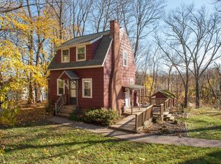 3 Roy St, Worcester, MA 01603