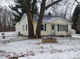 9525 Beard Rd, Laingsburg, MI 48848