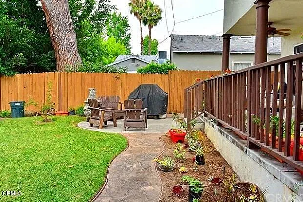 1736 Vistillas Rd — Photo 23