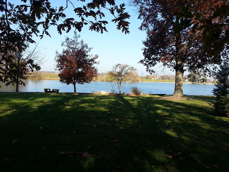 1st image of E Shore Dr