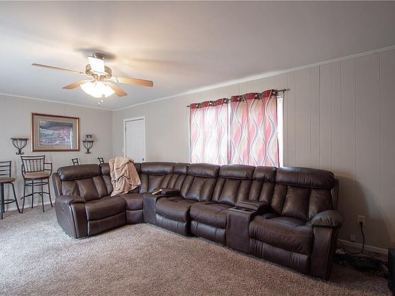5th image of 2819 Sangster Ave