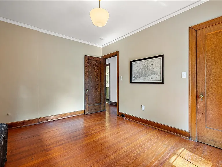 7433 Poe St — Photo 25