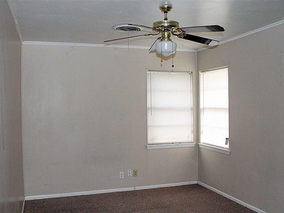 5th image of 4223 Idlewood Dr