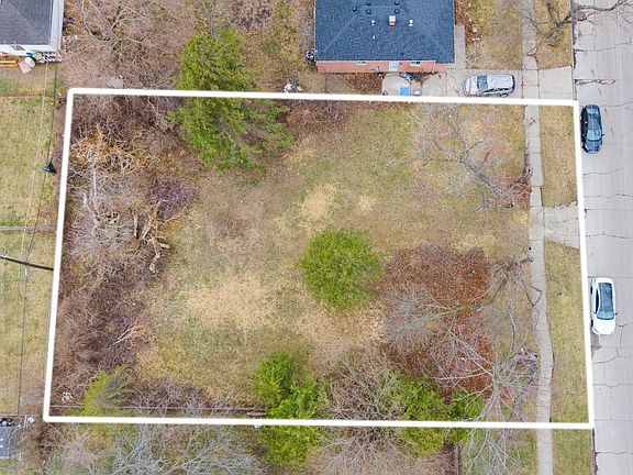 2nd image of 4630 S John Daly St