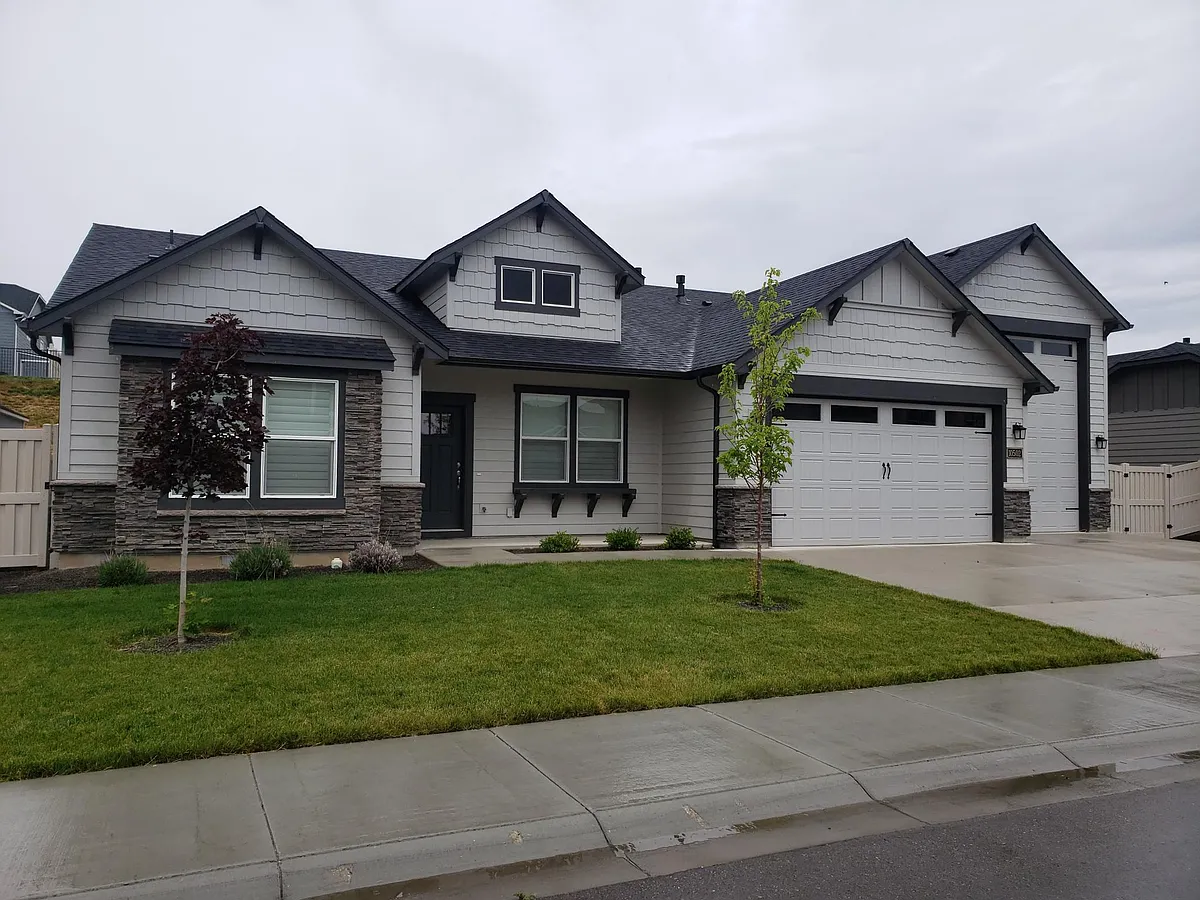 Building Photo - 10502 W Thimbleberry Dr
