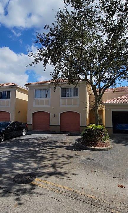 1st image of 2490 Centergate Dr APT 106