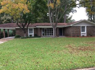 514 Hampton Rd, Selma, AL 36701