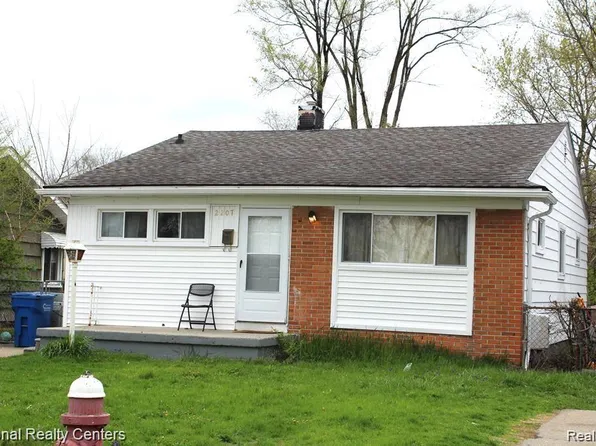 2207 Michael Ave, Warren, MI 48091