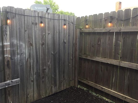 5th image of 3321 Bridge Manor Dr