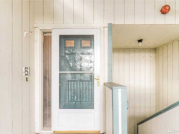 2nd image of 1500 Lake Park Dr SW APT 51