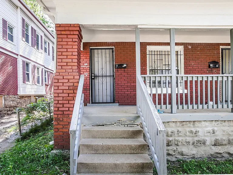 3233 Park Ave — Photo 20