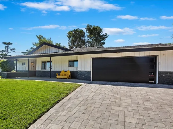 2390 Deerhorn Dr, Riverside, CA 92506