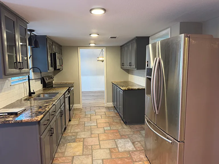 506 Pecos Trl — Photo 13