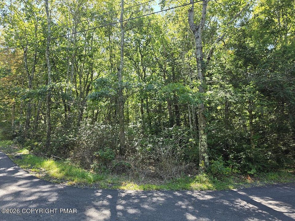 1st image of LOT L135 Penn Spring Dr
