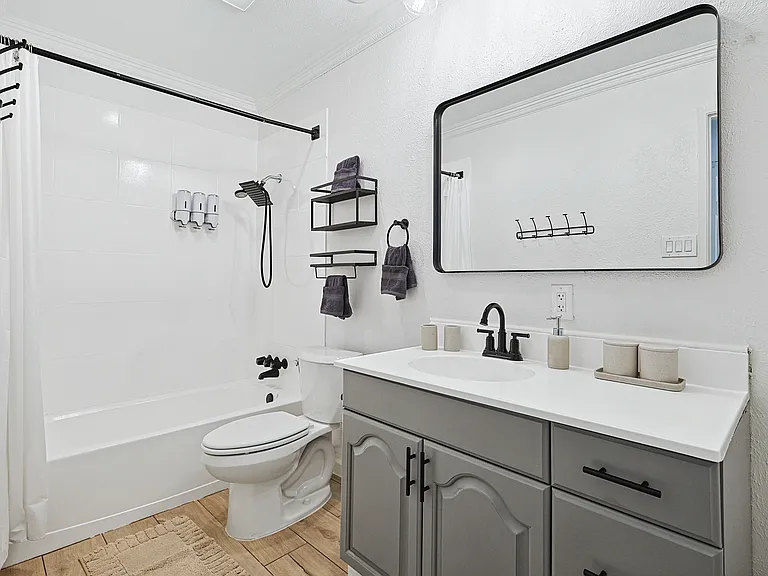 5632 Terry St — Photo 18