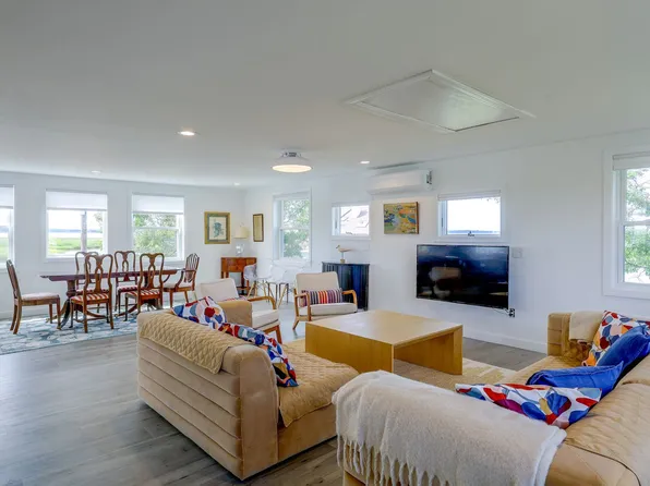 53 Plum Island Tpke #Id1603898p, Newbury, MA 01951