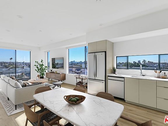 2nd image of 521 N Gramercy Pl #307